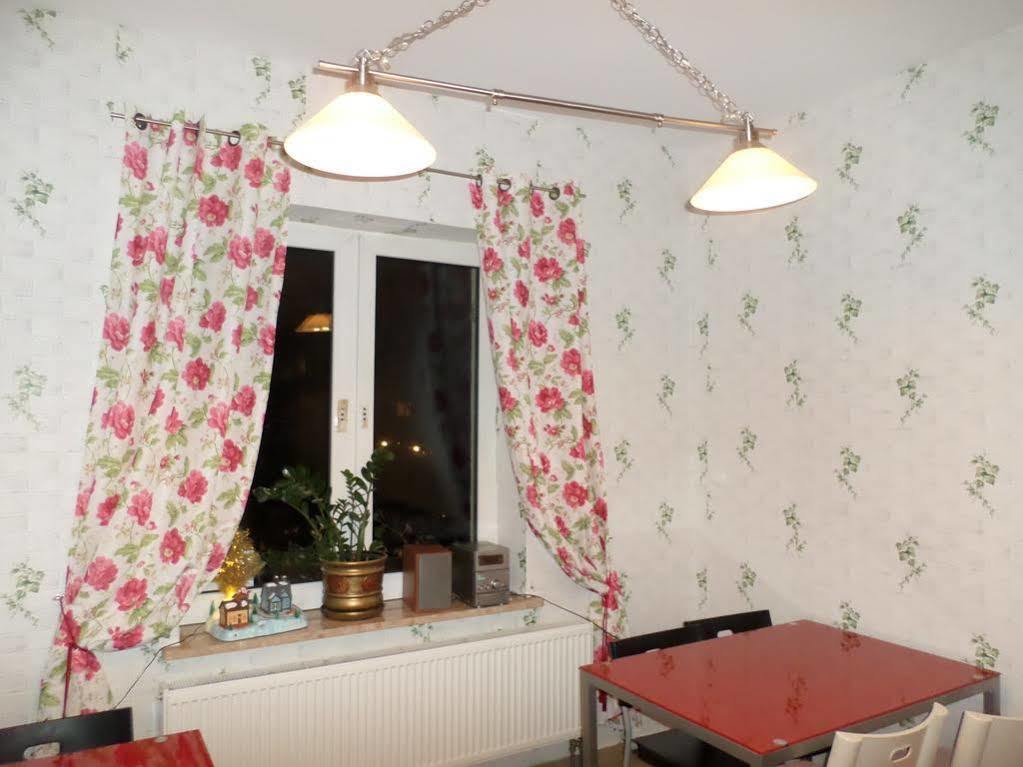 Hostel Krokodyl Warschau Exterior foto